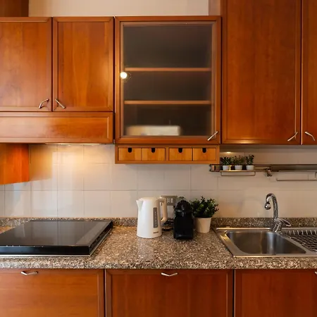 Διαμέρισμα Simply Six