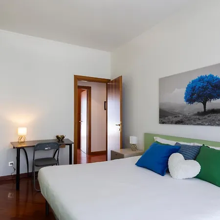 דירה Simply Six *